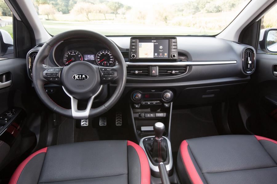 Торпедо Kia Picanto GT Line 5-Door 2017 года  (WW) (фото 14 из 45)